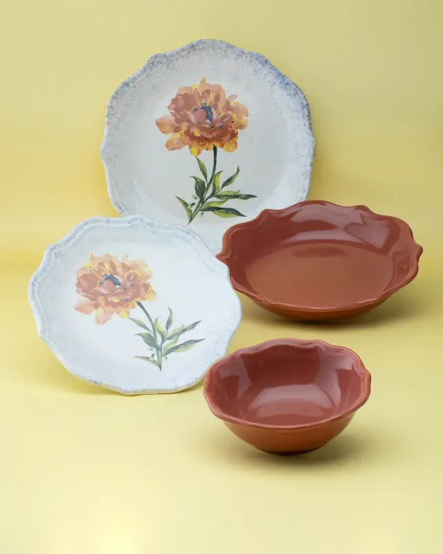 طقم اطباق سفرة