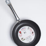 مقلاة ستيل 26 سم